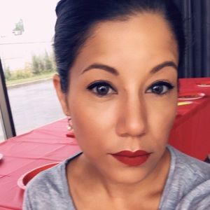 Meet your Posher, Melanie